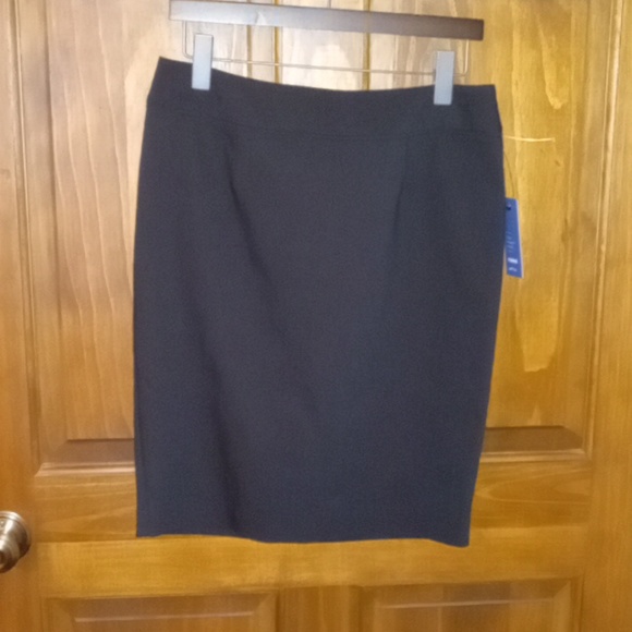 Apt.9 Size 10 Torie women's black skirt size - Picture 1 of 7